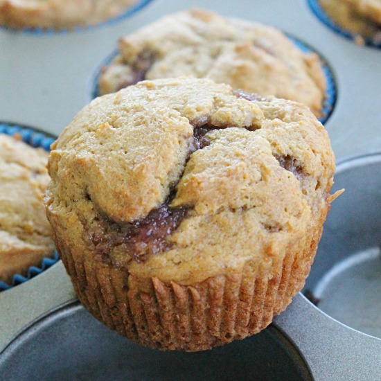 Peanut Butter and Jelly Muffins | RecipeLion.com