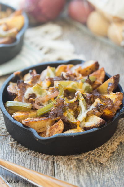 Philly Cheesesteak Potato Wedges