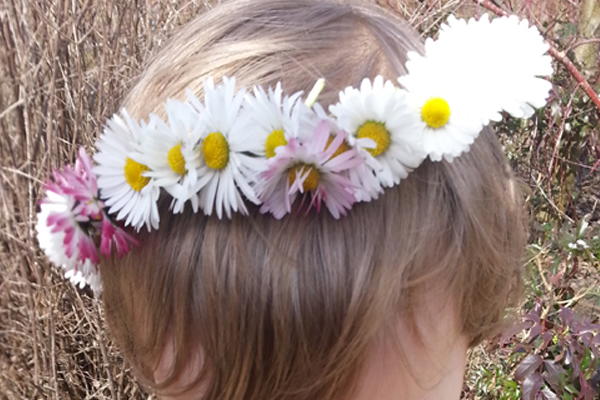 Daisy Chain Flower Crown