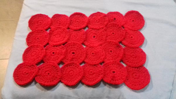 Red Christmas Crochet Rug_2