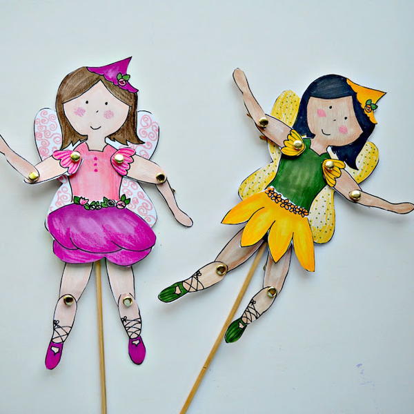 17 Fantastic Free Printable Paper Dolls | FaveCrafts.com