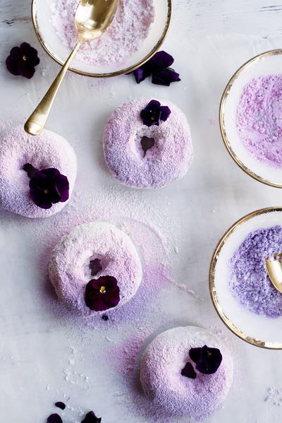 Colorful Ombre Powdered Sugar Donut DIY
