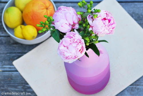 Vibrant Ombre Flower Vase
