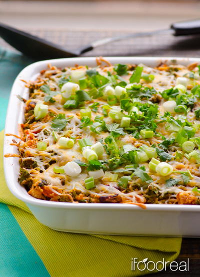 Chili Chicken, Kale, and Quinoa Casserole