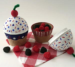 Patriotically Painted Treat Boxes