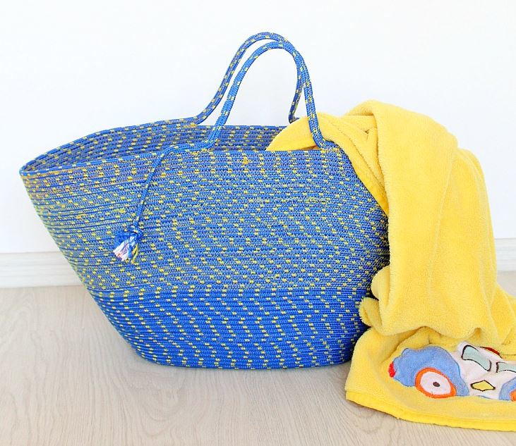 Make Your Own Bag from Rope | DIYIdeaCenter.com