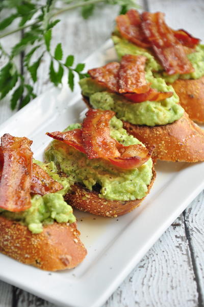 Avocado Toast with Bacon and Maple Syrup