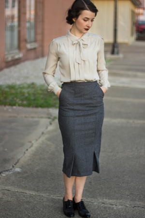 Peggy Carter-Inspired Upcycled Skirt