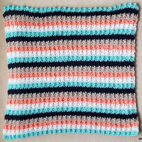 Featured image of post Easy Crochet Blanket For Beginners Uk - Crochet blankets can not only keep you warm during the cold season, but also add a pop of fun and colorful energy to your home decor.
