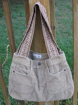 DIY denim bags. How to. Sewing patterns. | Denim bag patterns, Denim bag  diy, Recycled jeans bag
