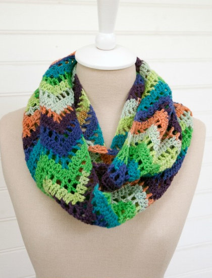 Chevron Lace Crochet Infinity Scarf