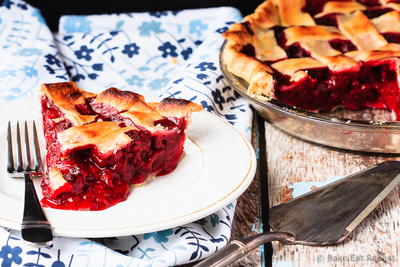 Delicious Raspberry Pie