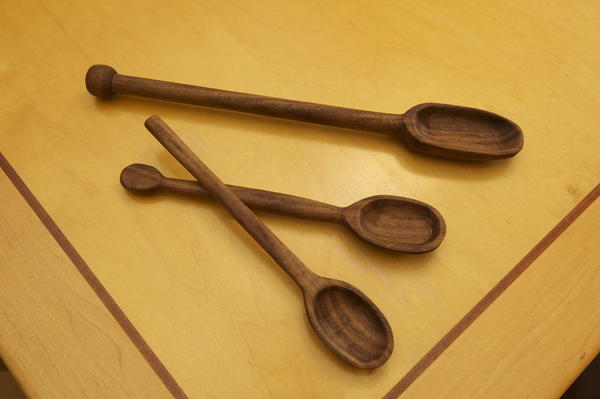 How to Make Wooden Spoons | DIYIdeaCenter.com