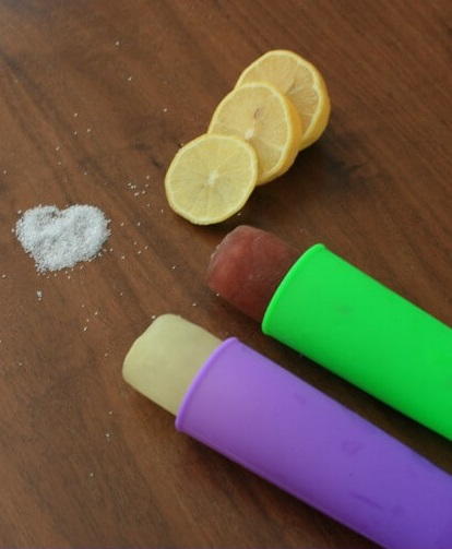 Homemade Popsicles with Electrolytes