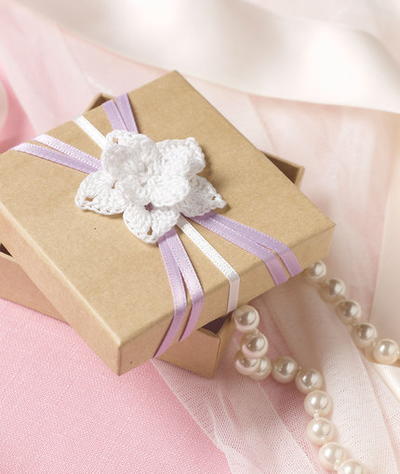 Flowered Wedding Favor Box