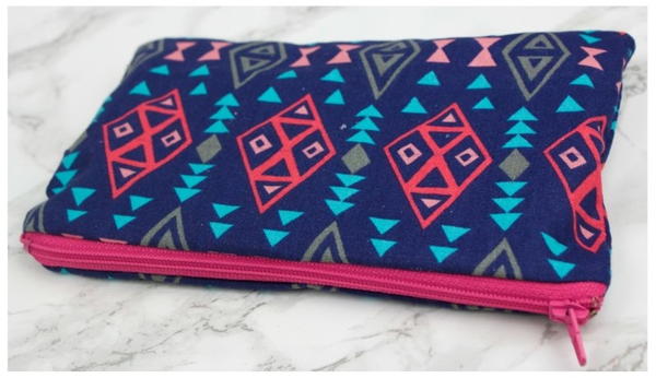 DIY Zipper Pouch Design | DIYIdeaCenter.com