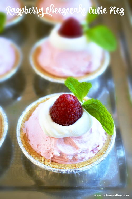 Raspberry Cheesecake Cutie Pies