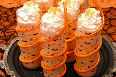 Spine Chillin' Halloween Ice Cream Floats