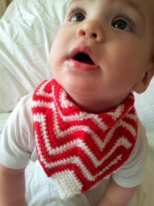 Chevron Bandana Bib Pattern