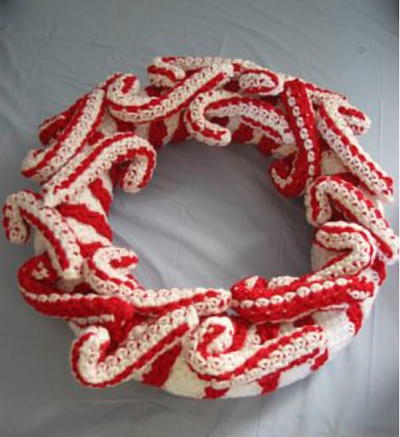 Crochet Candy Cane Wreath
