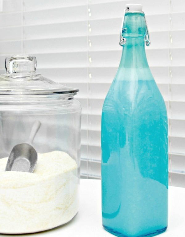 Easy Homemade Fabric Softener