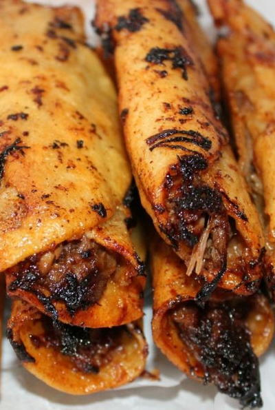 Easiest Pulled Pork Taquitos