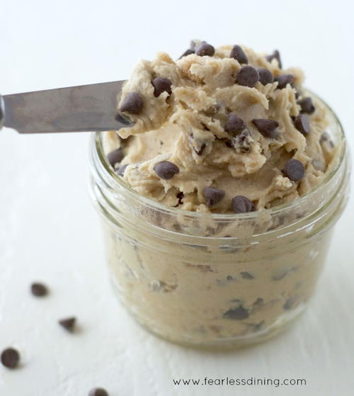 Chocolate Chip Cookie Dough Frosting