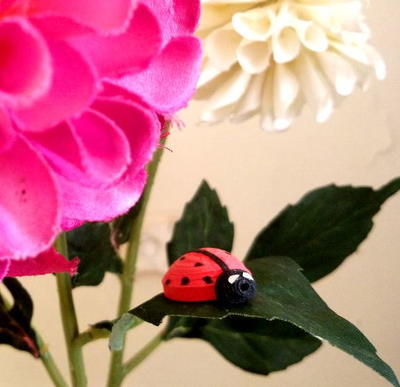 Quilled Ladybug DIY Embellishment