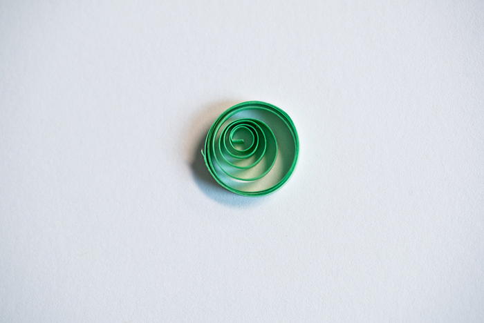 Paper Quilling Techniques: Basic Quilling Shapes | AllFreePaperCrafts.com