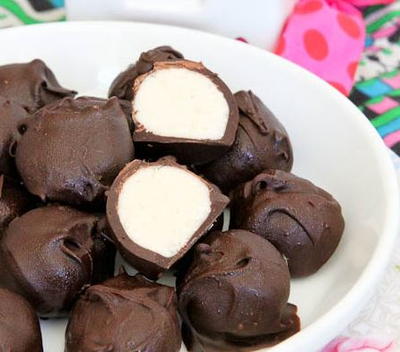 No Bake Vanilla Cake Batter Chocolate Truffles