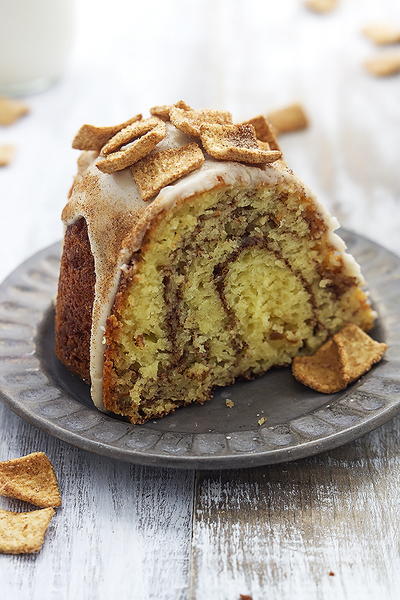 Cinnamon Toast Crunch Bundt Cake