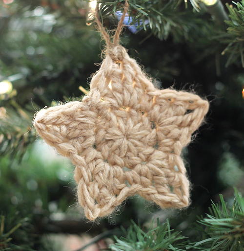 Sweet and Simple Christmas Star | AllFreeCrochet.com