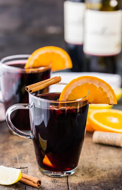 Holiday Spiced Mulled Wine