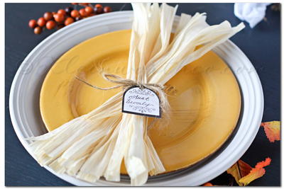 Corn Husk Fall Table Setting Ideas