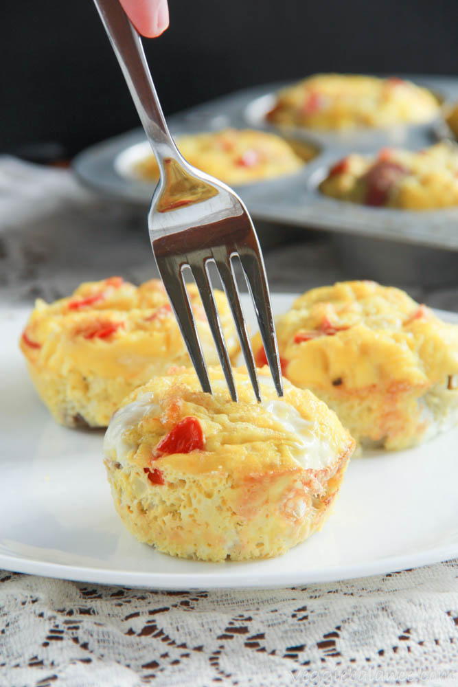 Mini Crustless Vegetarian Quiche | FaveHealthyRecipes.com