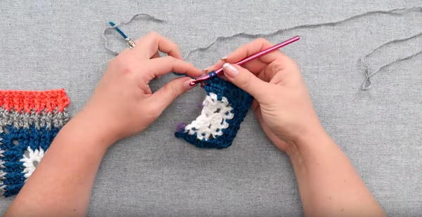 How to Crochet a Blanket: Dynamic Squares Throw, Pt. 3