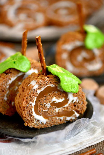 Caramel Pumpkin Spice Rice Krispies Treats Pinwheels