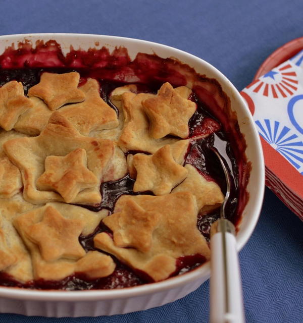 Strawberry Blueberry Blackberry Pie Cobbler