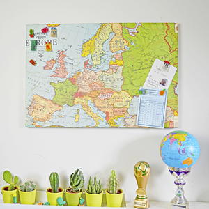 World Traveler DIY Magnet Board