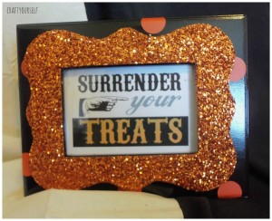 Glittery DIY Halloween Signs