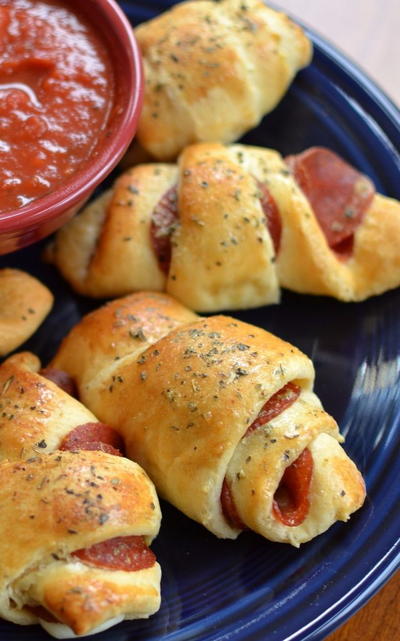 Mozzarella Pepperoni Croissants