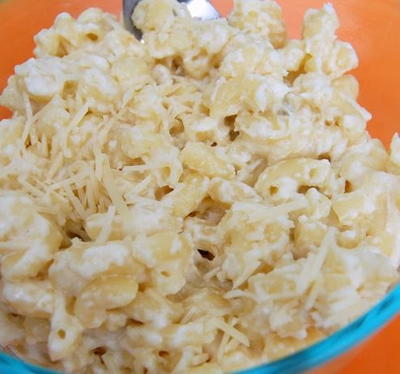 Slow Cooker White Mac and Cheese
