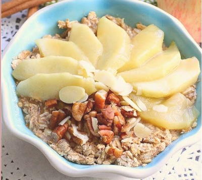 Gingerbread Slow Cooker Apple Oatmeal