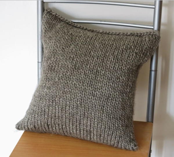 Simple Seamless Cushion Cover