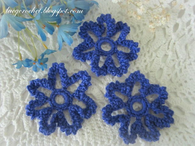 Blooming Blue Crochet Flower Pattern