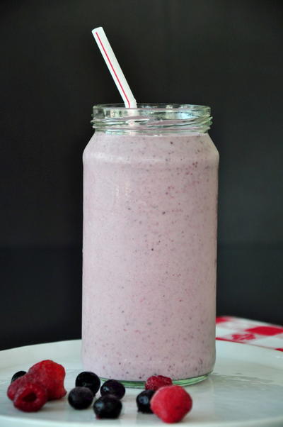 4-Ingredient Breakfast Smoothie