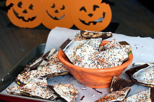Chocolate Halloween Bark Recipe