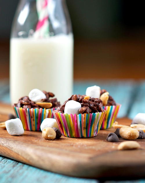 Aunt Bees No-Bake Rocky Road Cookies