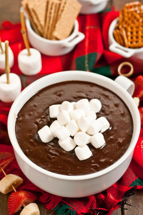 5-Ingredient Hot Chocolate Dip