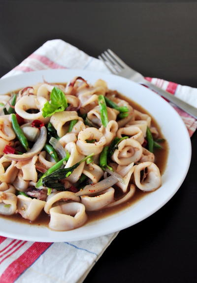 Thai Fried Squid With Basil Leaves